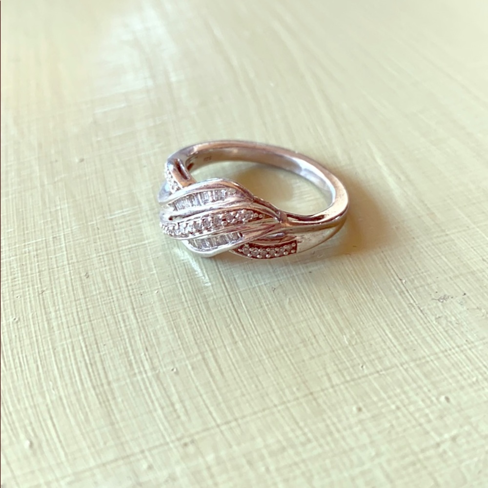 Diamond ring